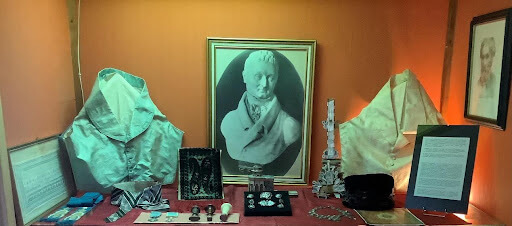 Το έμβλημα του Κοργιαλενείου Ιστορικού και Λαογραφικού Μουσείου - Έκθεμα Ιουνίου 2025 - Κοργιαλένειο Ιστορικό και Λαογραφικό Μουσείο
