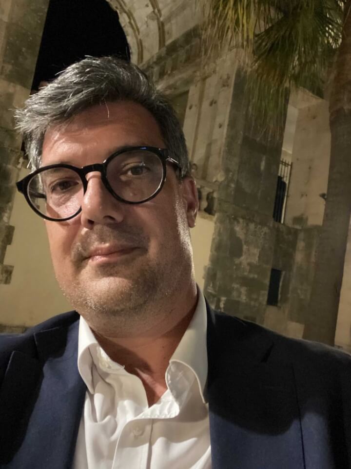 Οικονόμου Κωνσταντίνος